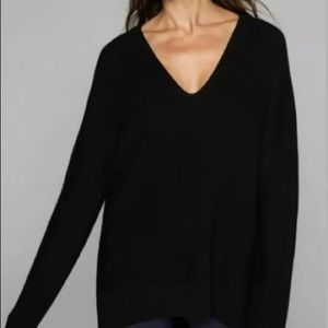 Athleta Hanover Heavy Knit V-neck Sweater